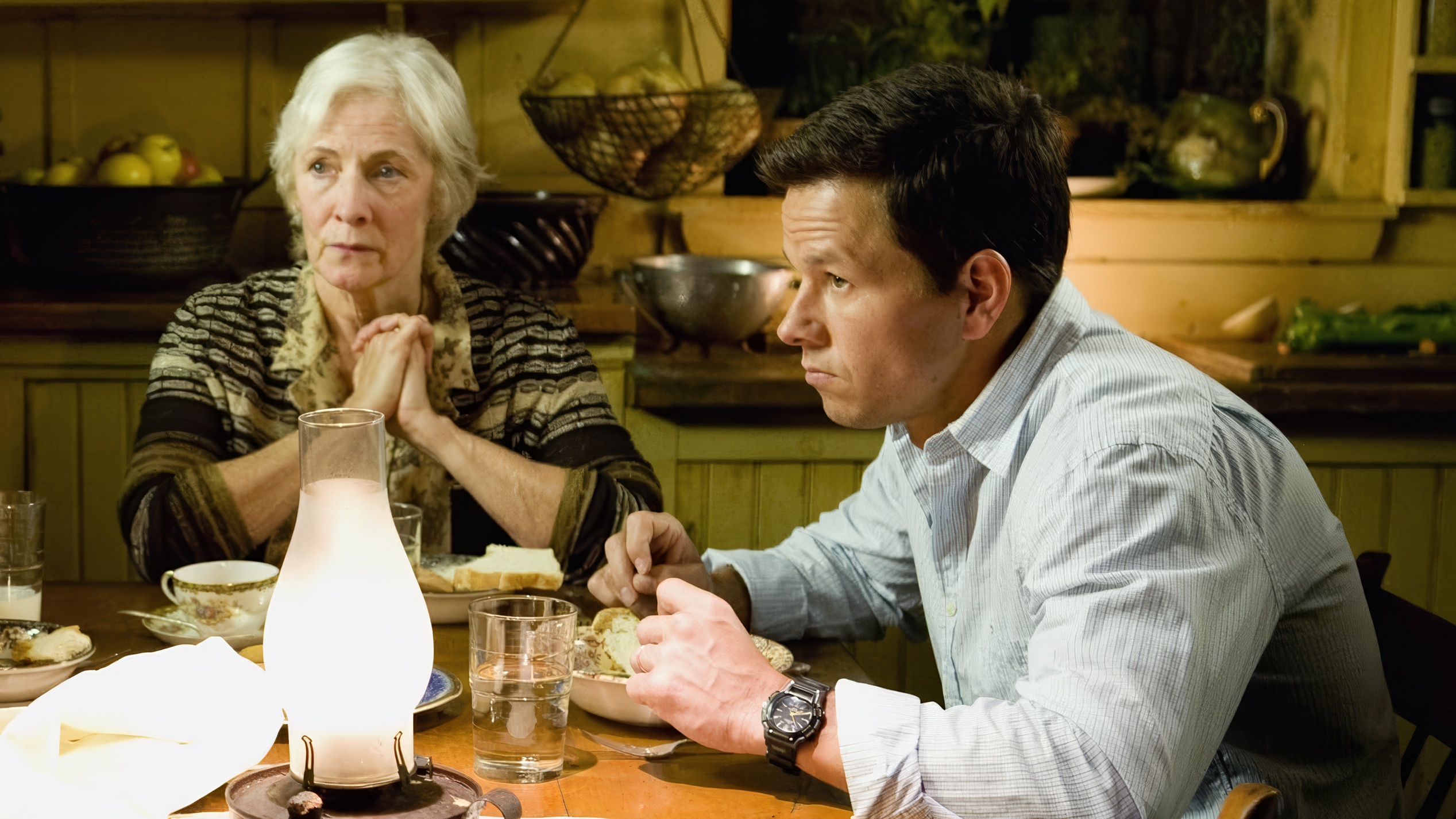 Mark Wahlberg wearing Unidentified watch in The Happening