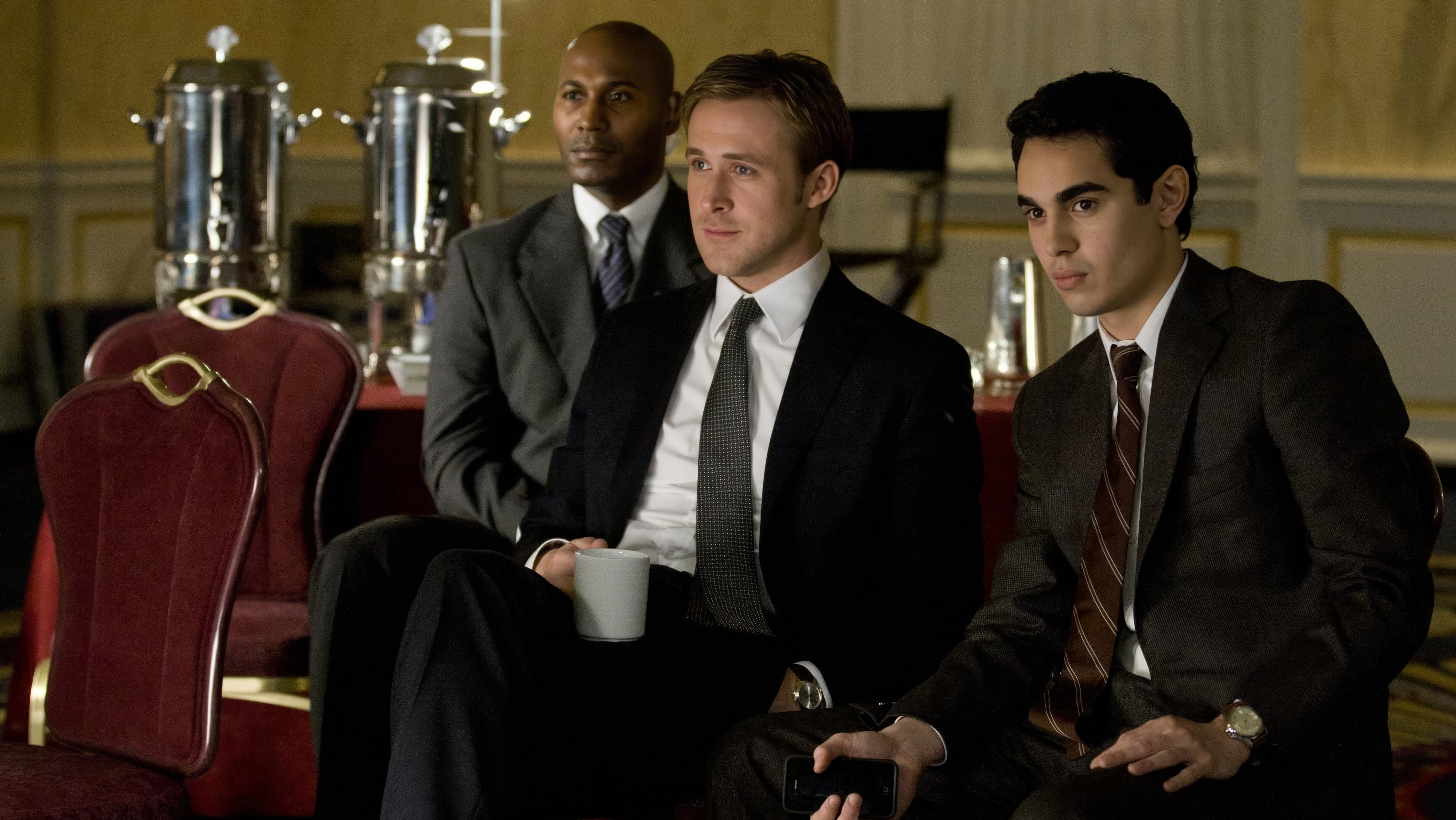 Max Minghella wearing Unidentified watch in The Ides of March