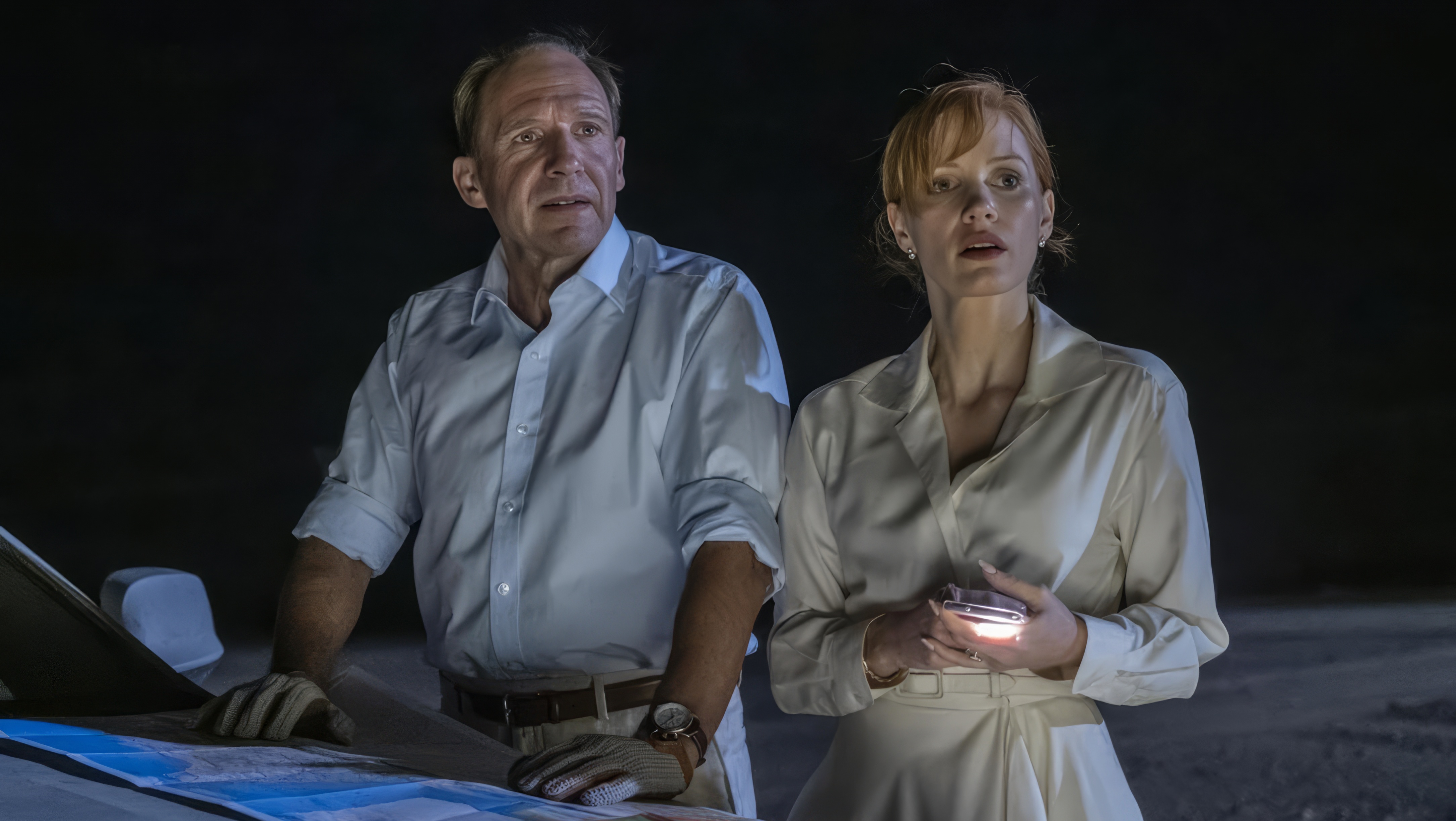 Ralph Fiennes wearing Unidentified watch in The Forgiven