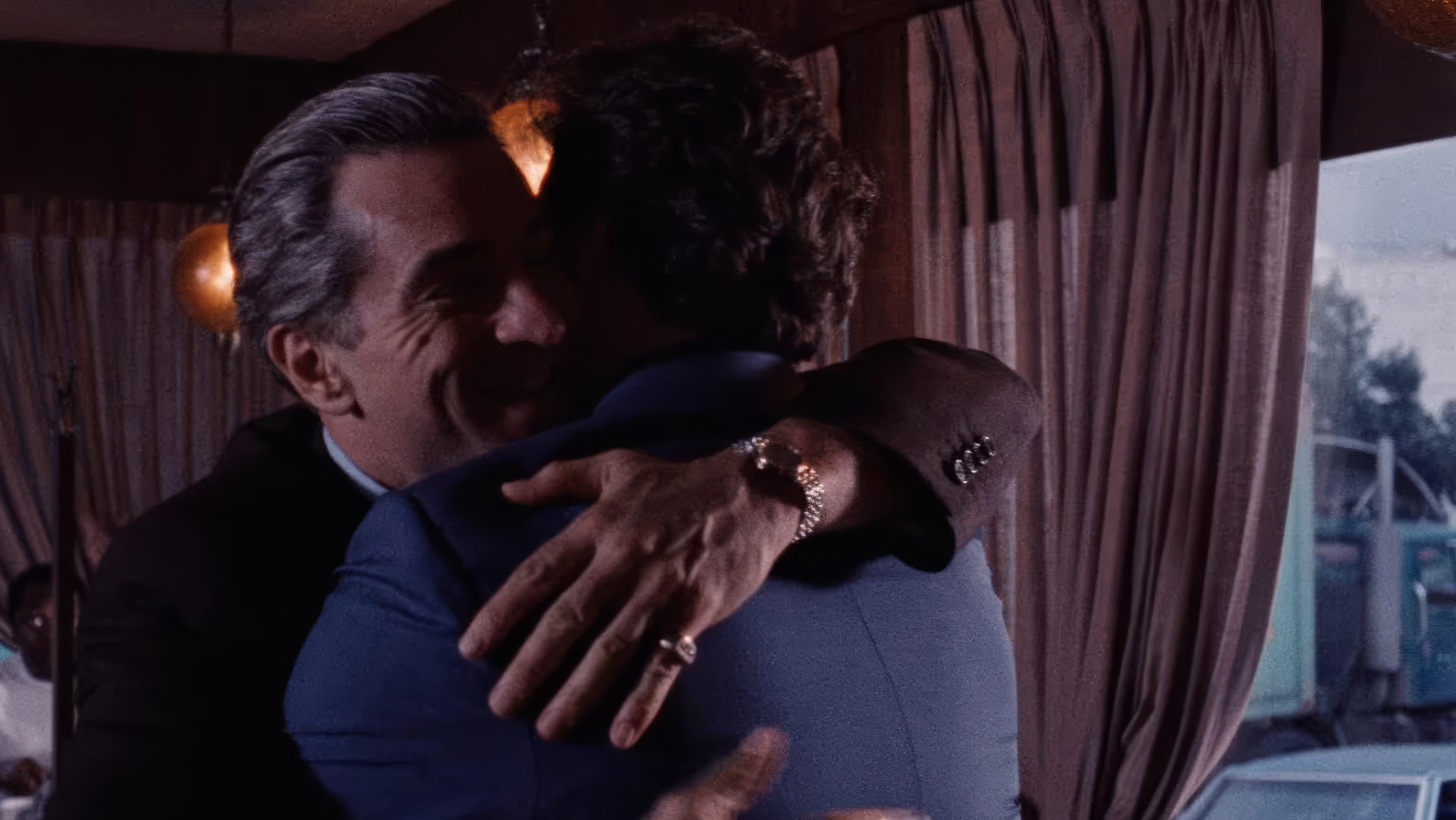 Robert De Niro wearing Bulova Two-Toned Quartz in Goodfellas