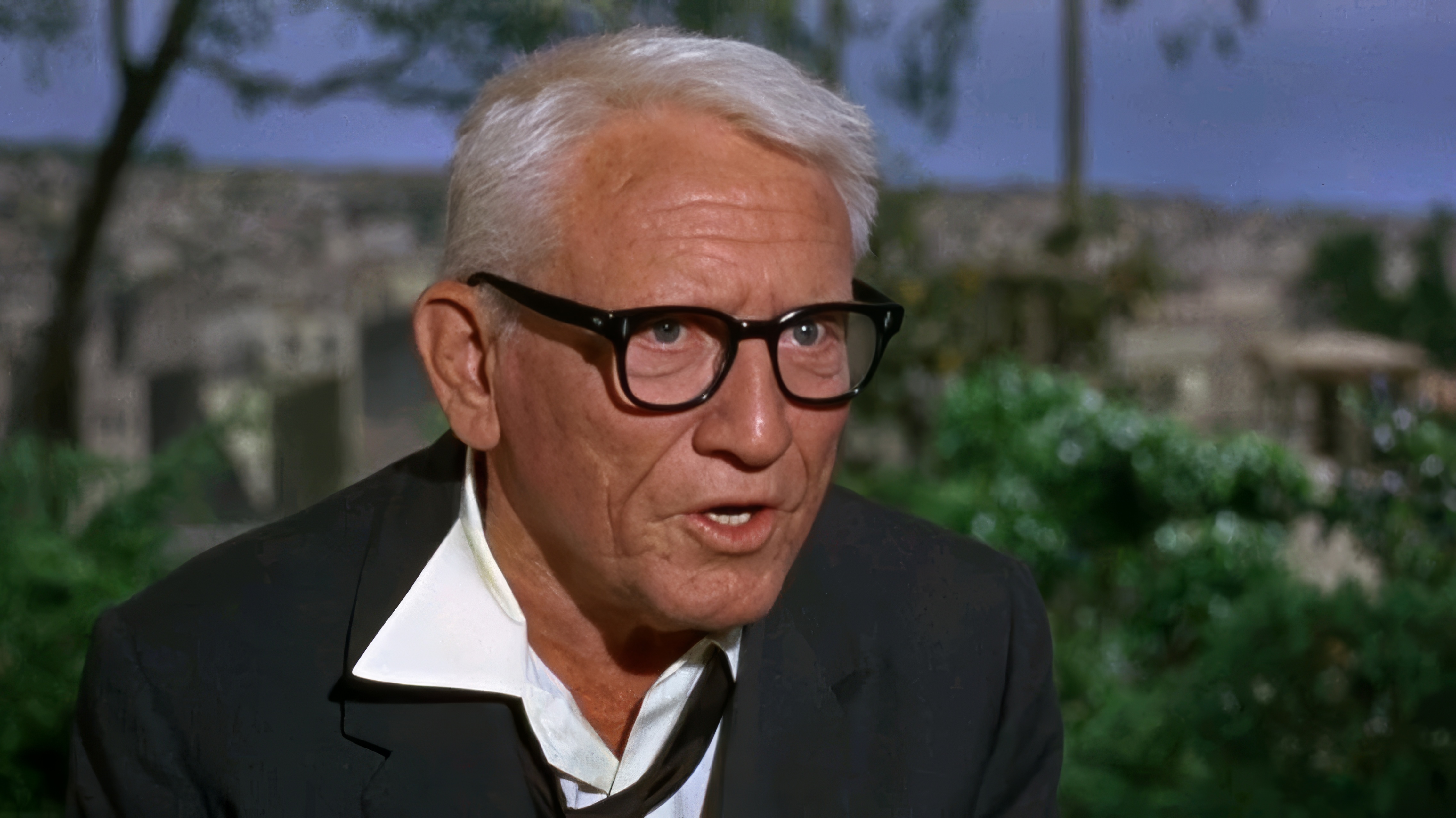 Spencer Tracy wearing Unidentified watch in Guess Who's Coming to Dinner