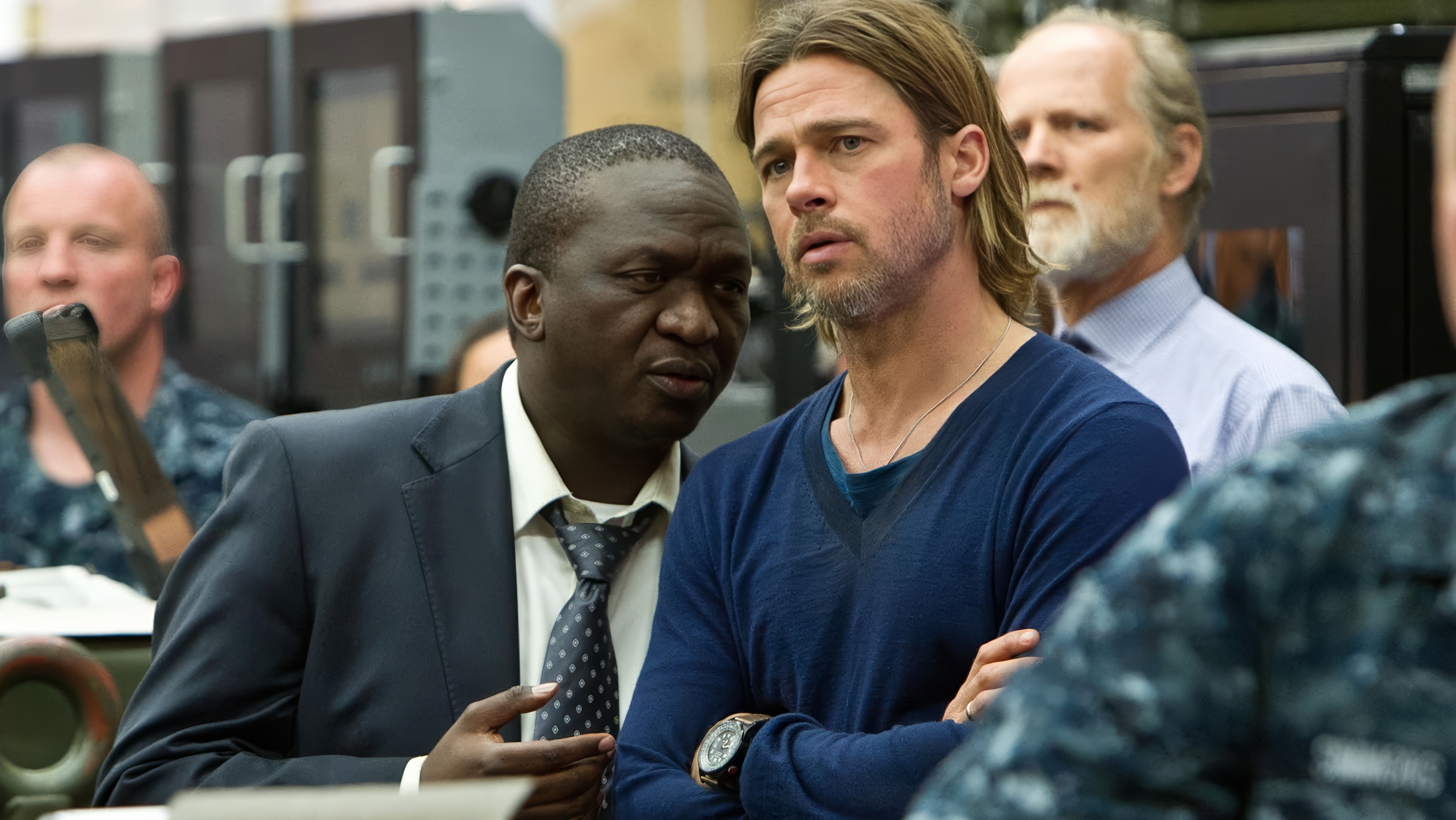 Brad Pitt wearing Terra Cielo Mare Orienteering PVD in World War Z
