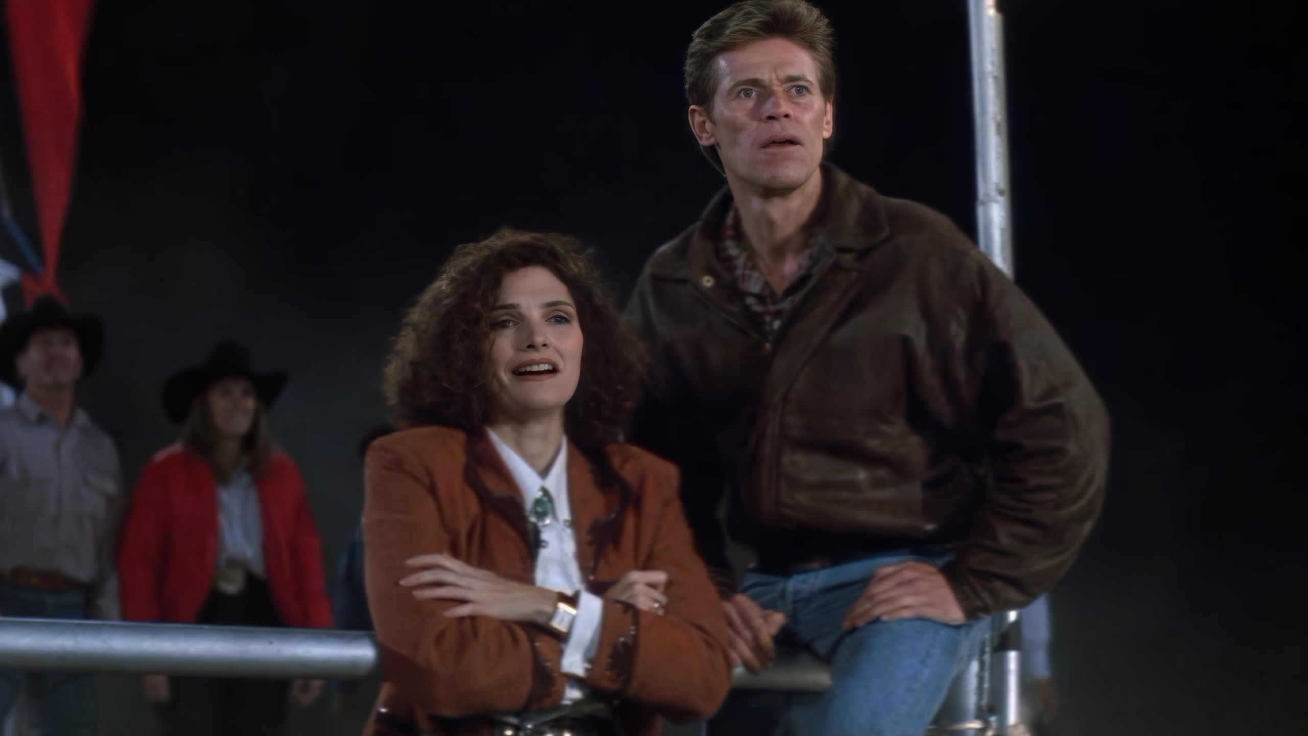 Mary Elizabeth Mastrantonio wearing Unidentified Watch in White Sands
