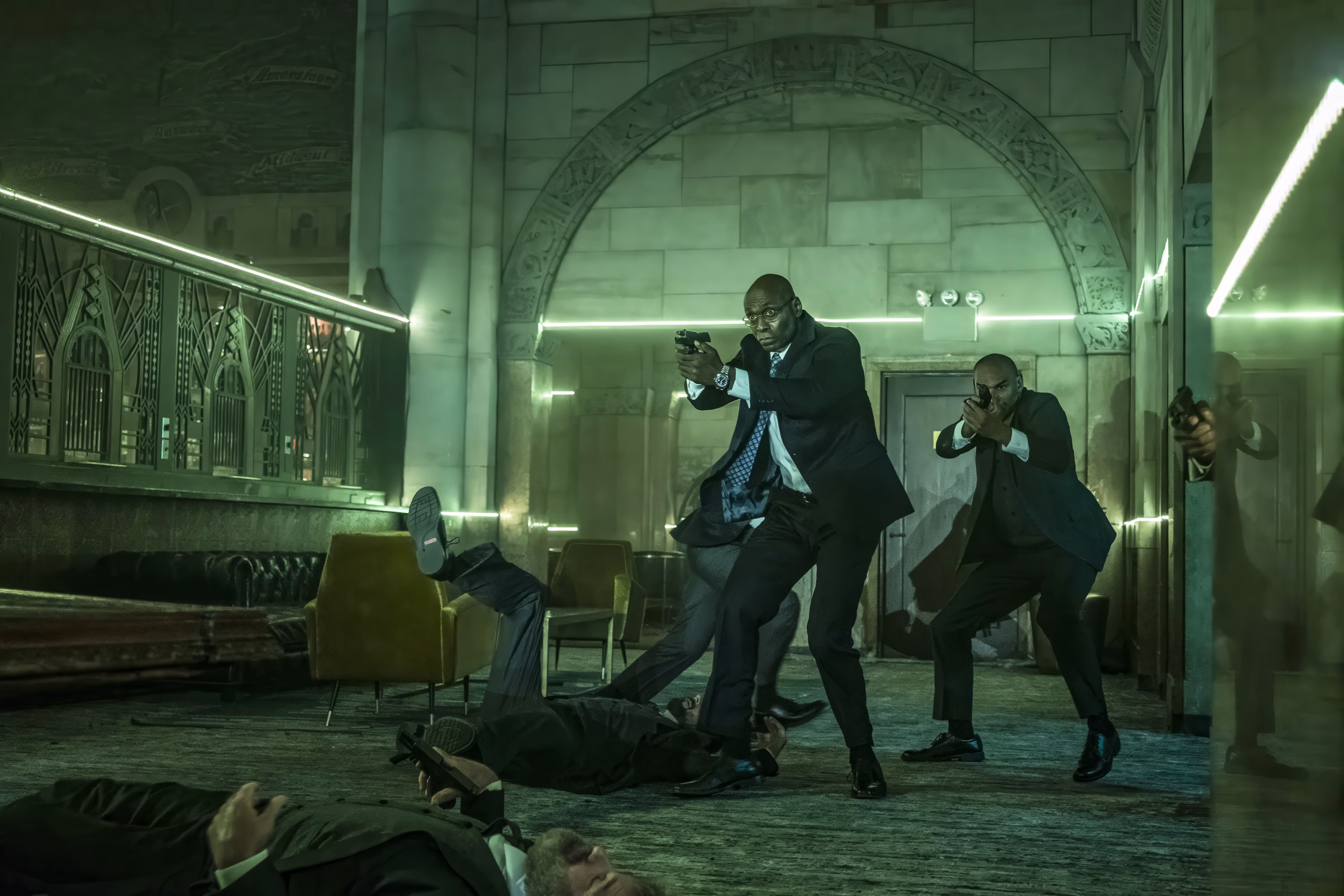 Lance Reddick wearing Unidentified watch in John Wick: Chapter 3 - Parabellum