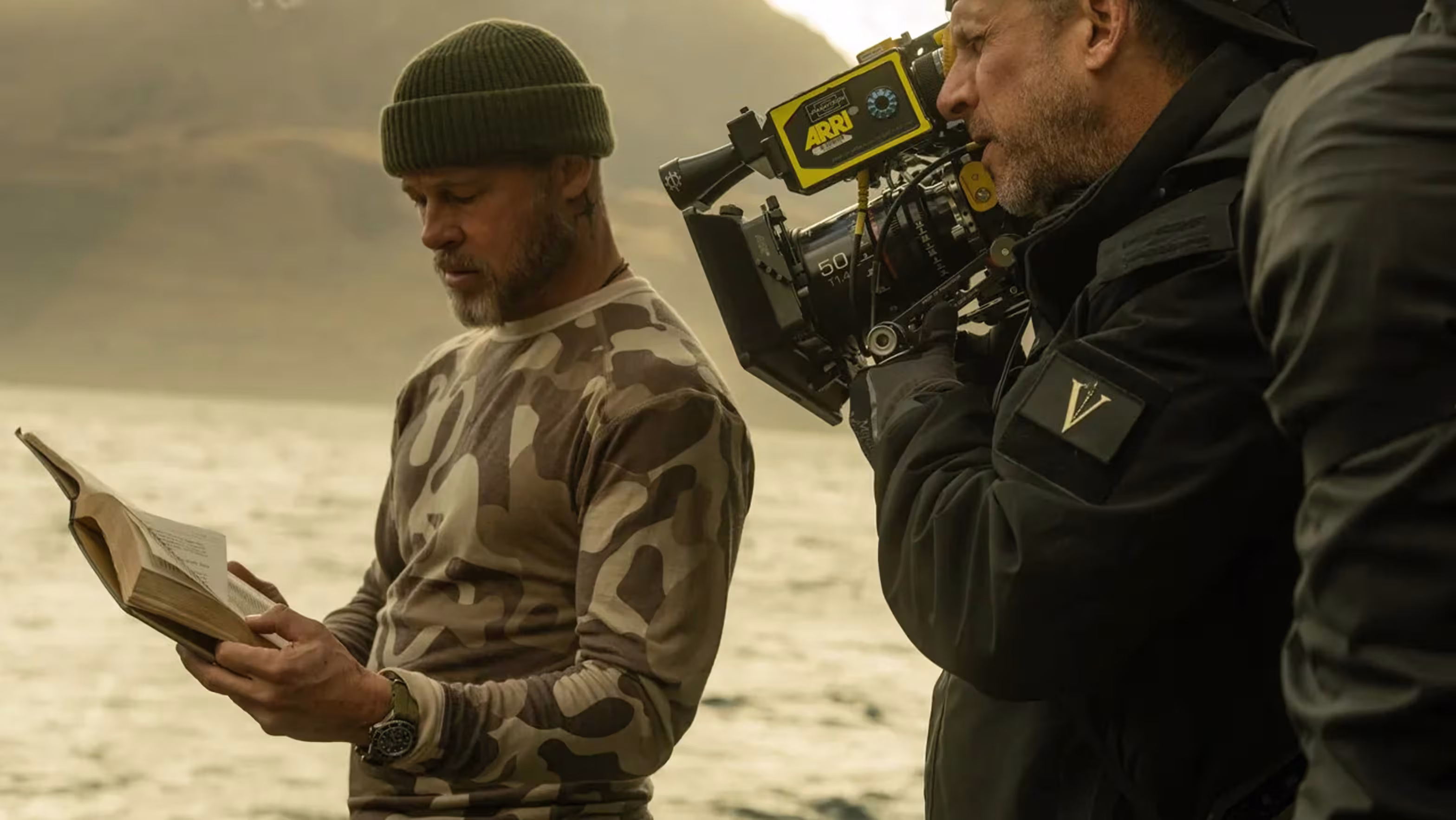 Brad Pitt wearing Unidentified watch in Heart of the Beast