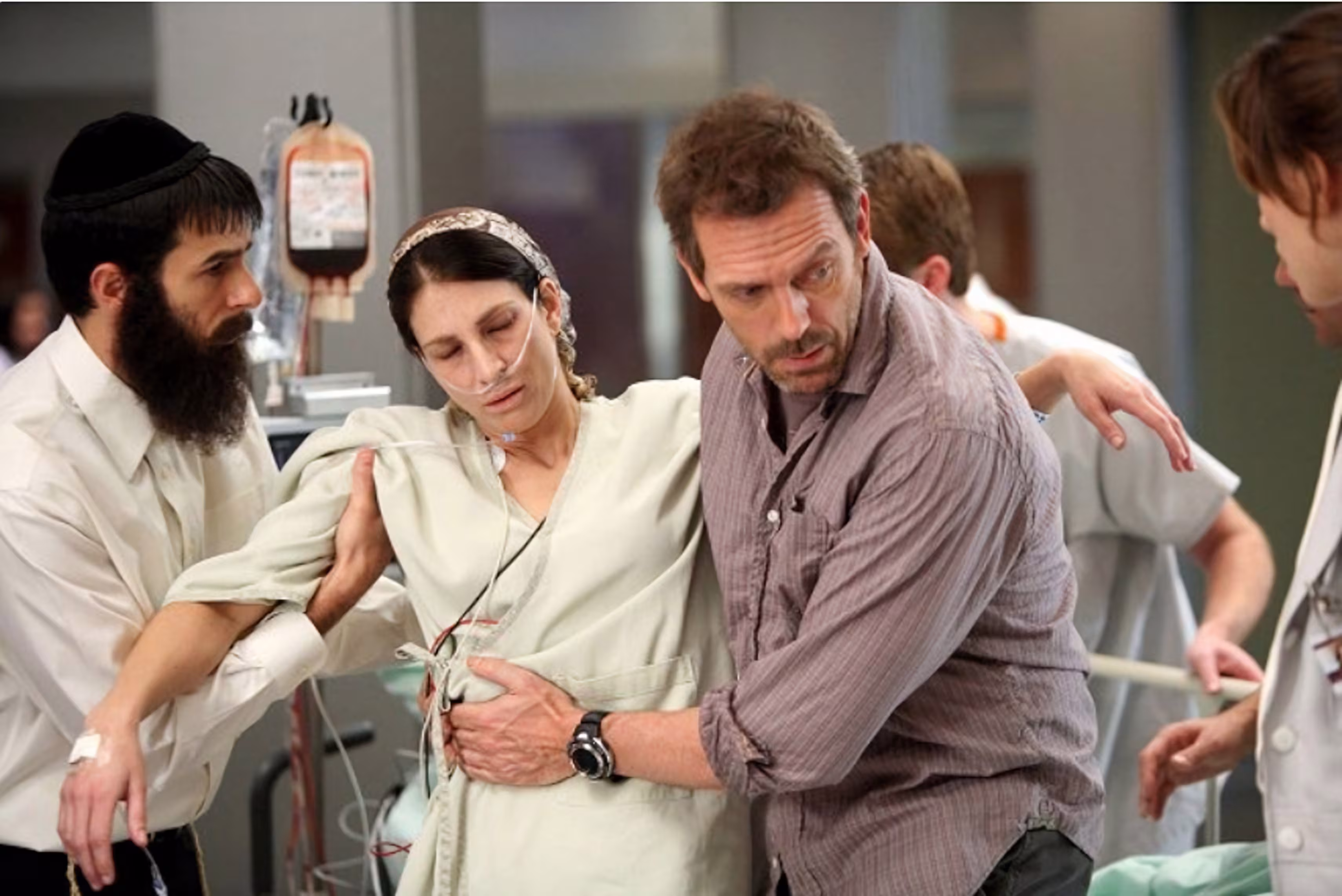 Hugh Laurie wearing Casio Pathfinder Sea Pathfinder in House