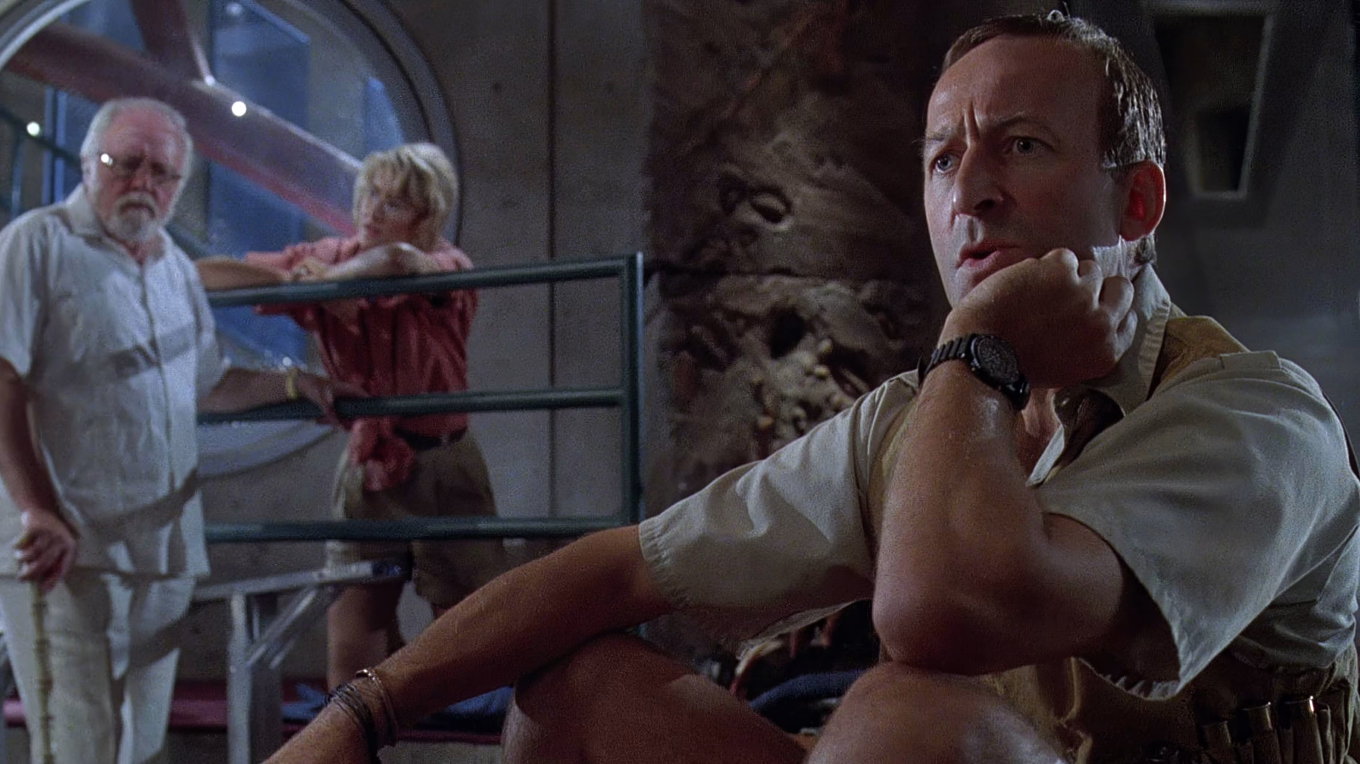 Bob Peck wearing Unidentified watch in Jurassic Park