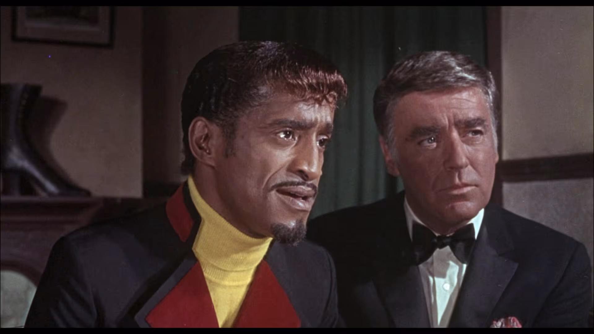 Sammy Davis Jr. wearing Unidentified watch in Salt & Pepper