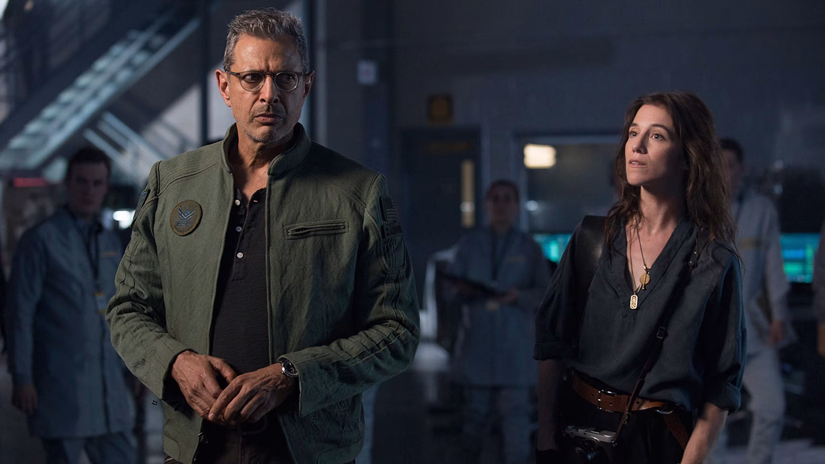 Jeff Goldblum wearing Hamilton Jazzmaster in Independence Day: Resurgence