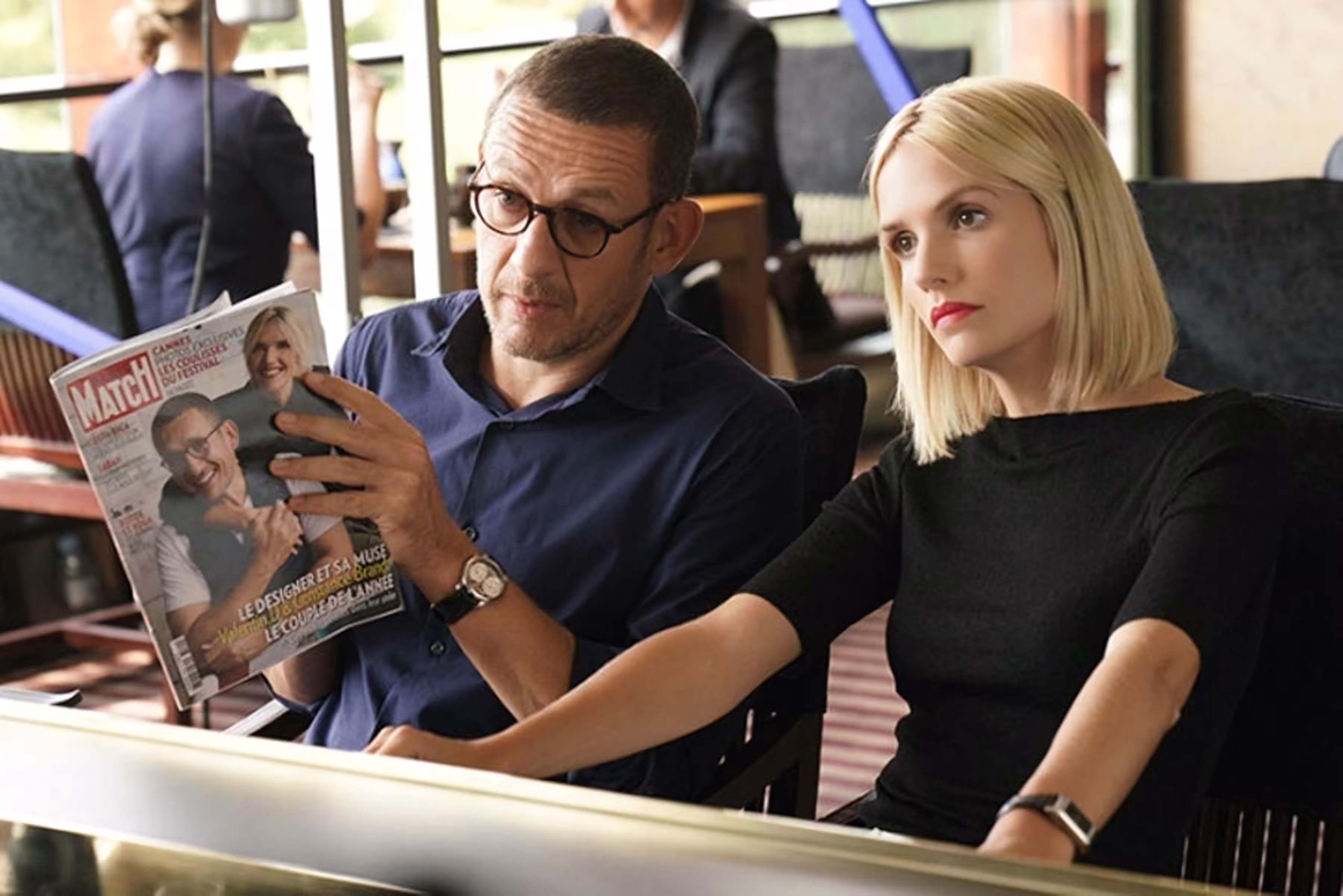 Laurence Arné wearing Jaeger-LeCoultre Reverso in Family Is Family
