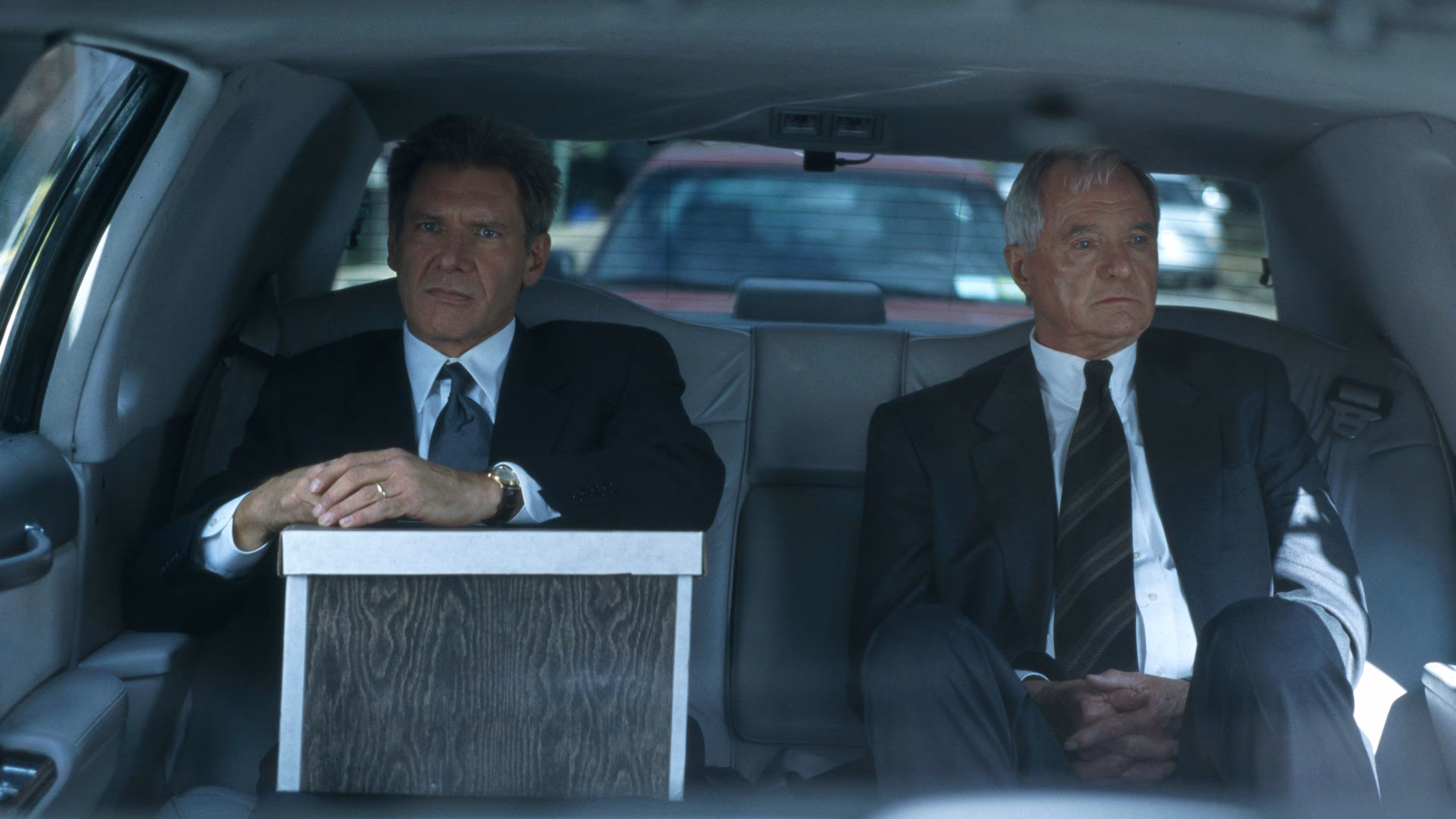 Harrison Ford wearing Unidentified watch in Random Hearts
