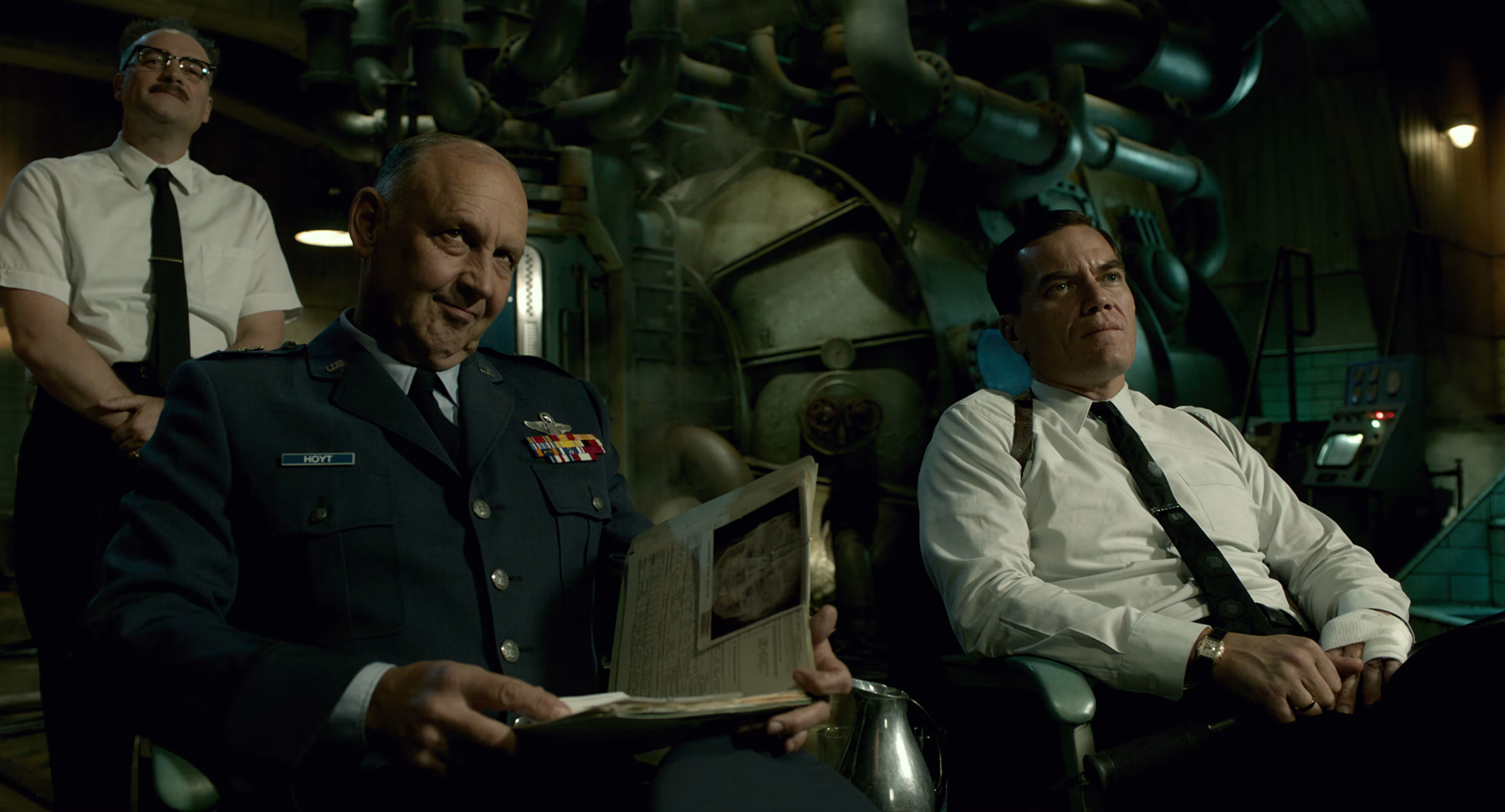 Michael Shannon wearing Unidentified Watch in The Shape of Water