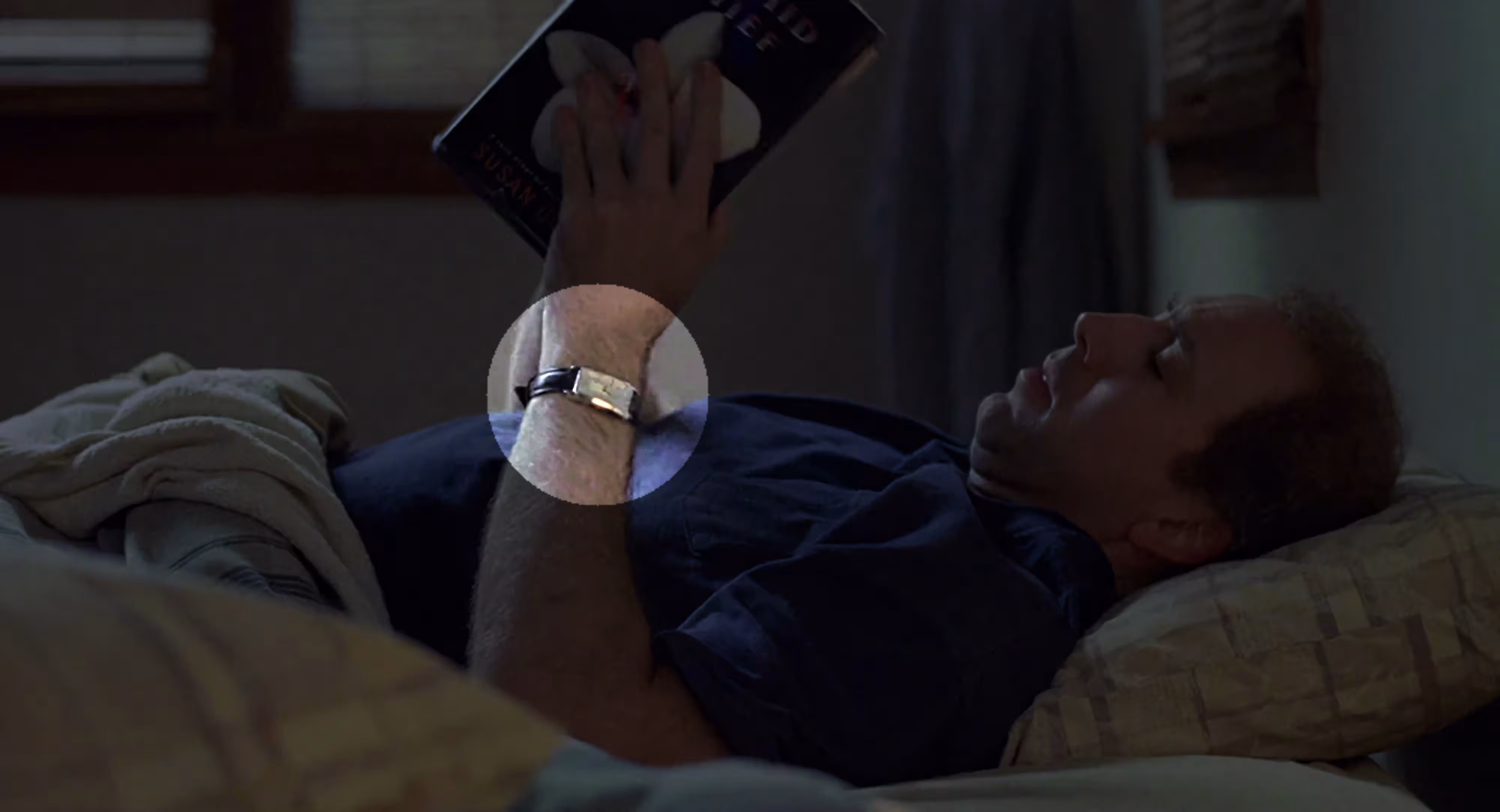 Nicolas Cage wearing Unidentified watch in Adaptation.
