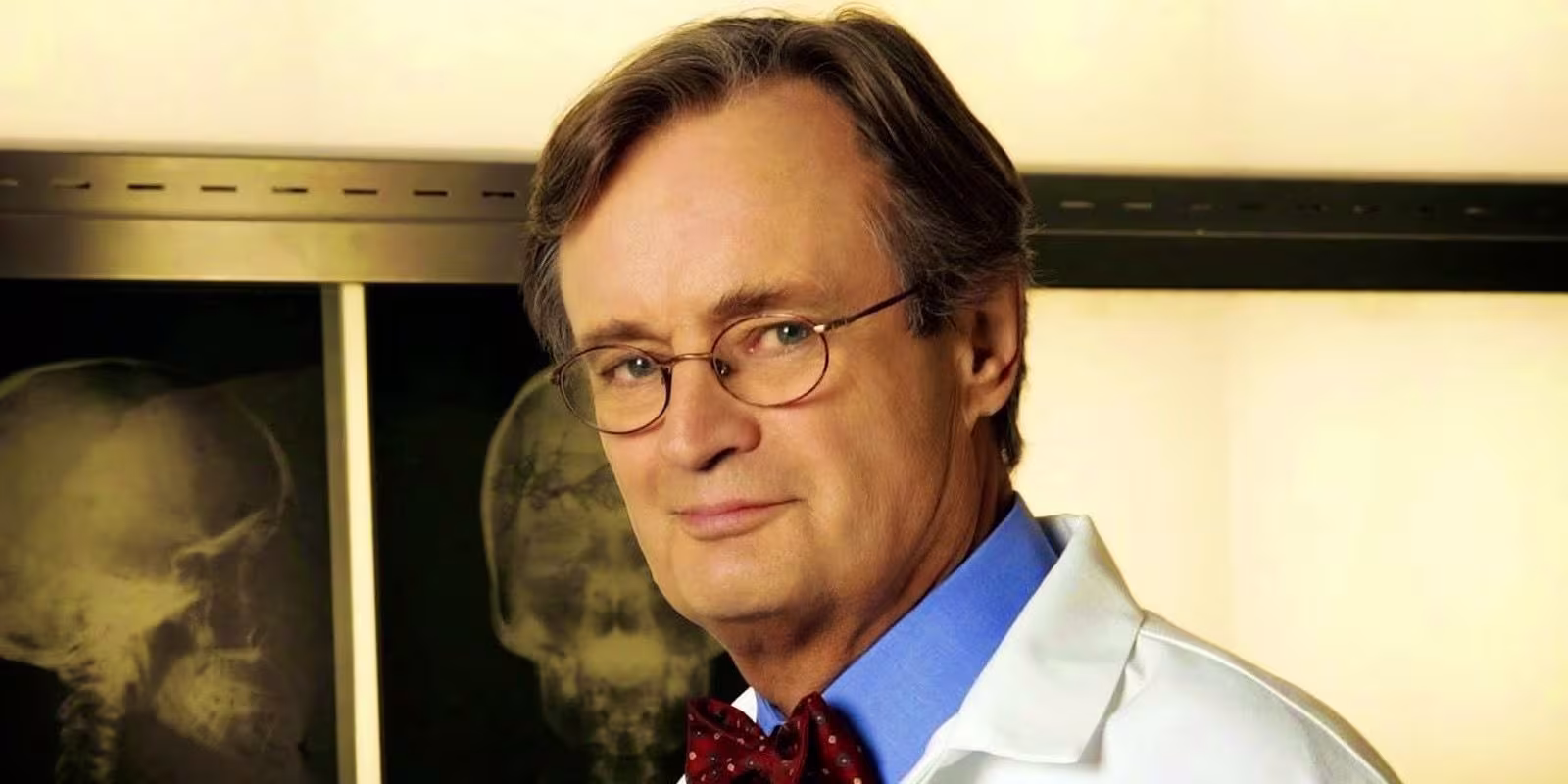 David McCallum wearing Ulysse Nardin Marine Chronometer 1846 in NCIS