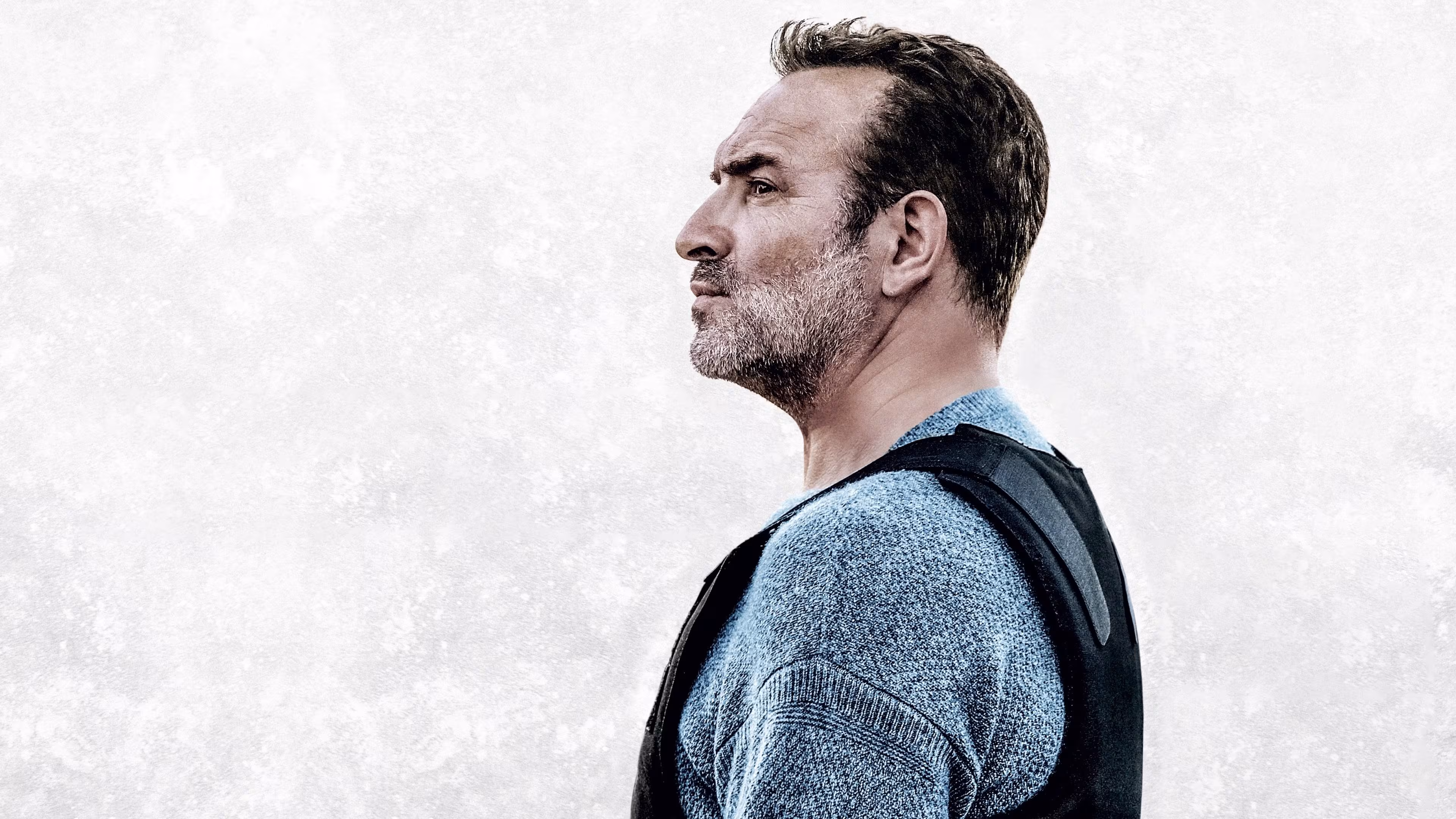 Jean Dujardin wearing Herbelin Newport Chronograph in November