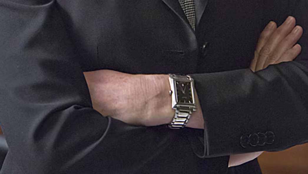 Bess Armstrong wearing Cartier Tank in House of Lies