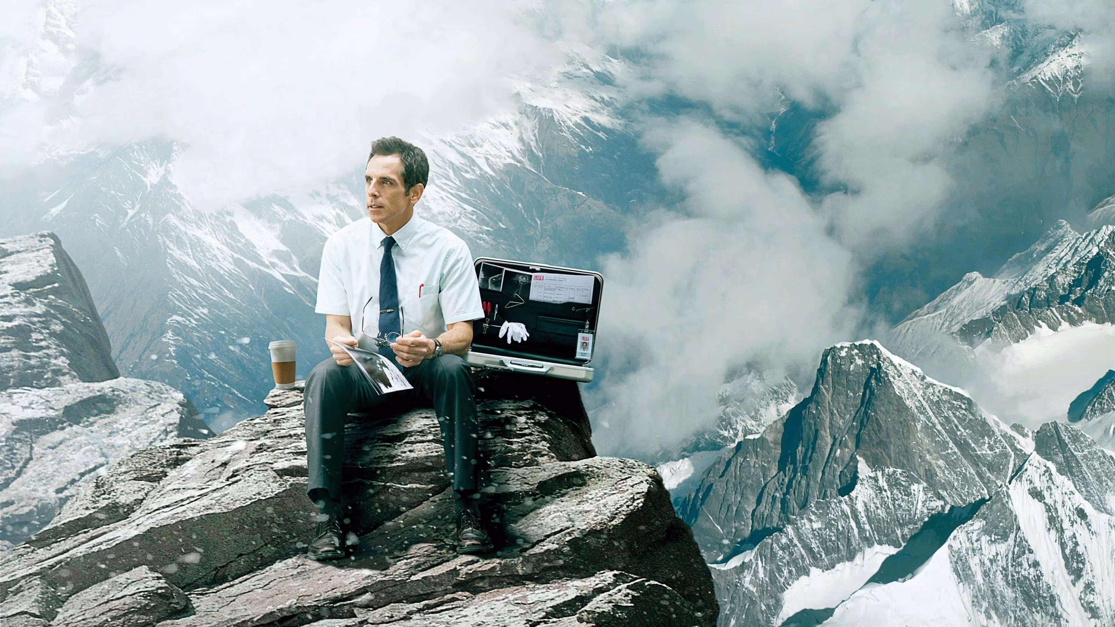 Ben Stiller wearing Unidentified watch in The Secret Life of Walter Mitty