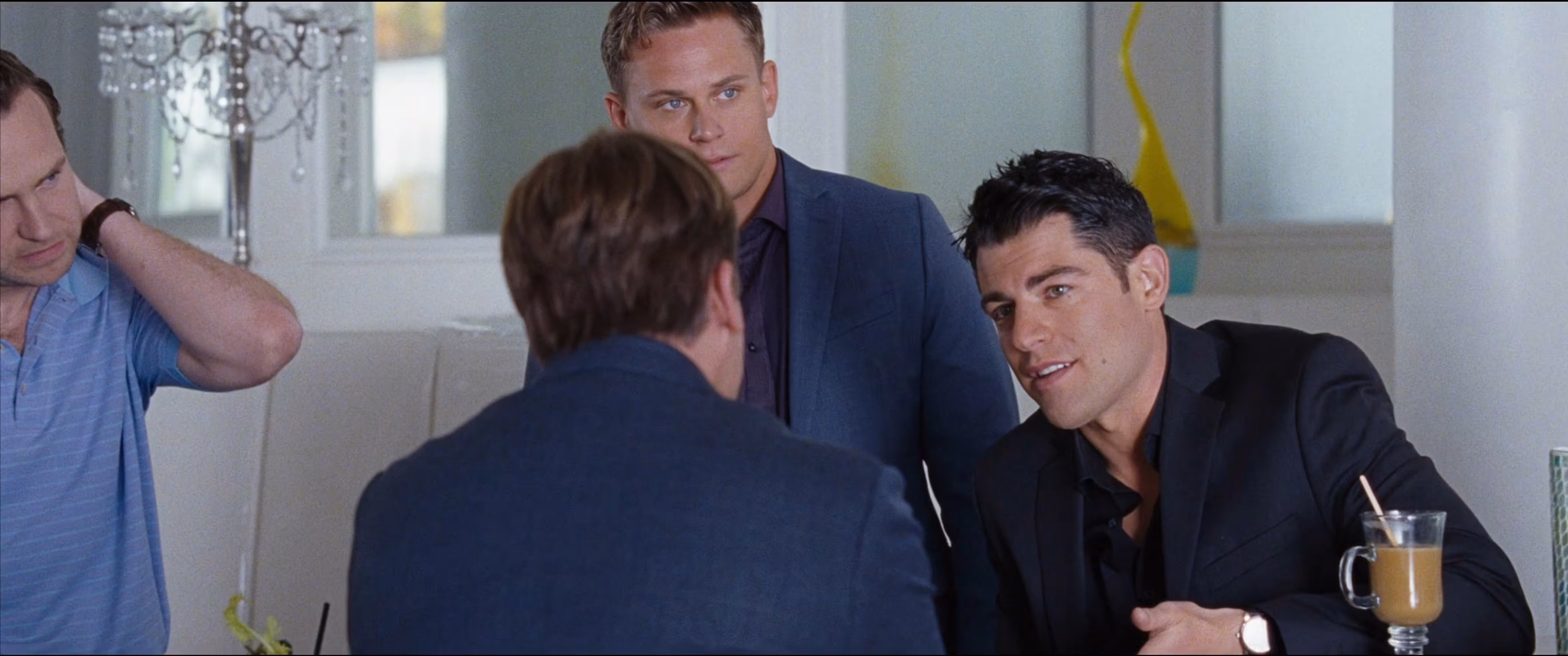 Max Greenfield wearing Unidentified watch in The Big Short