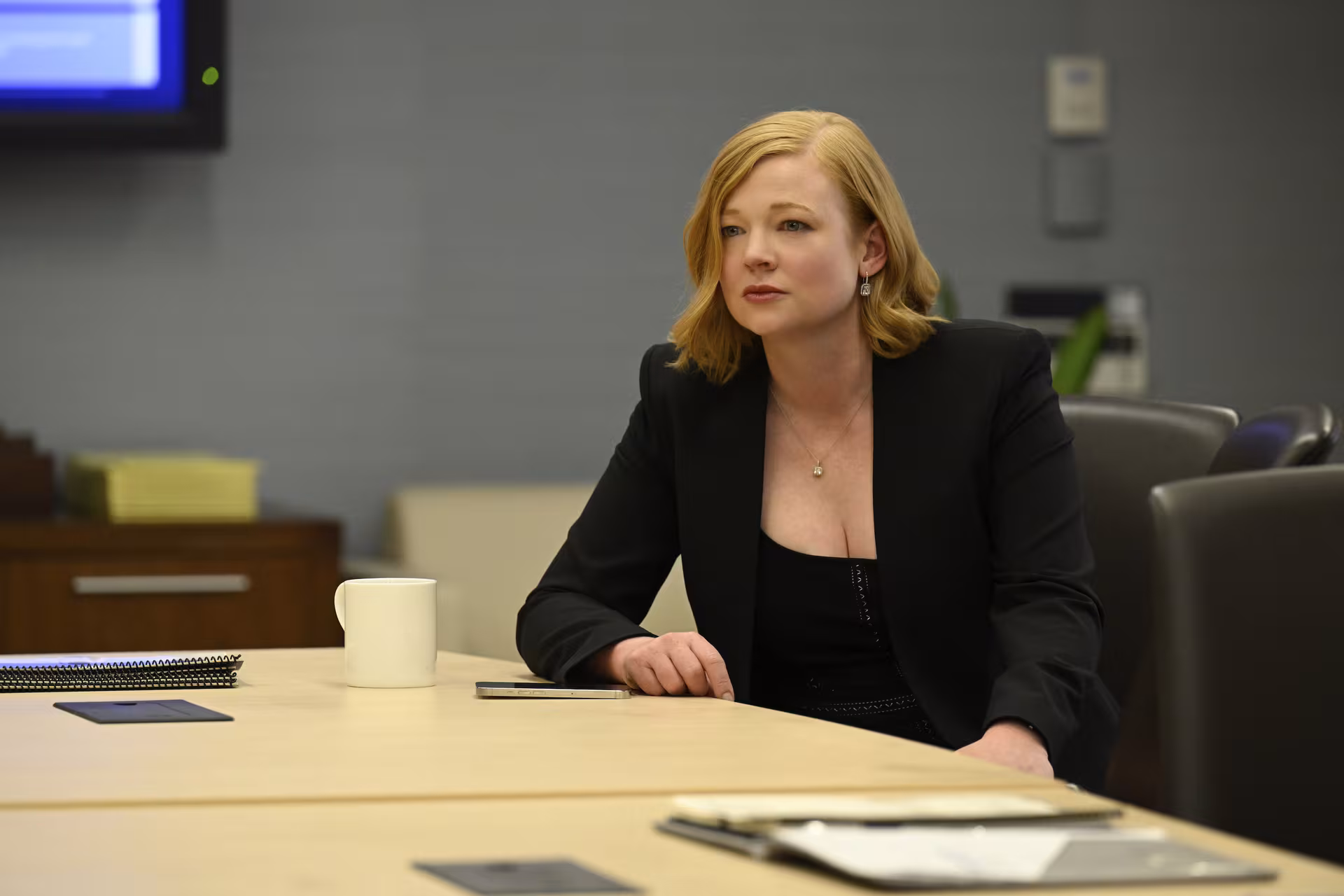 Sarah Snook wearing Cartier Pasha in Succession