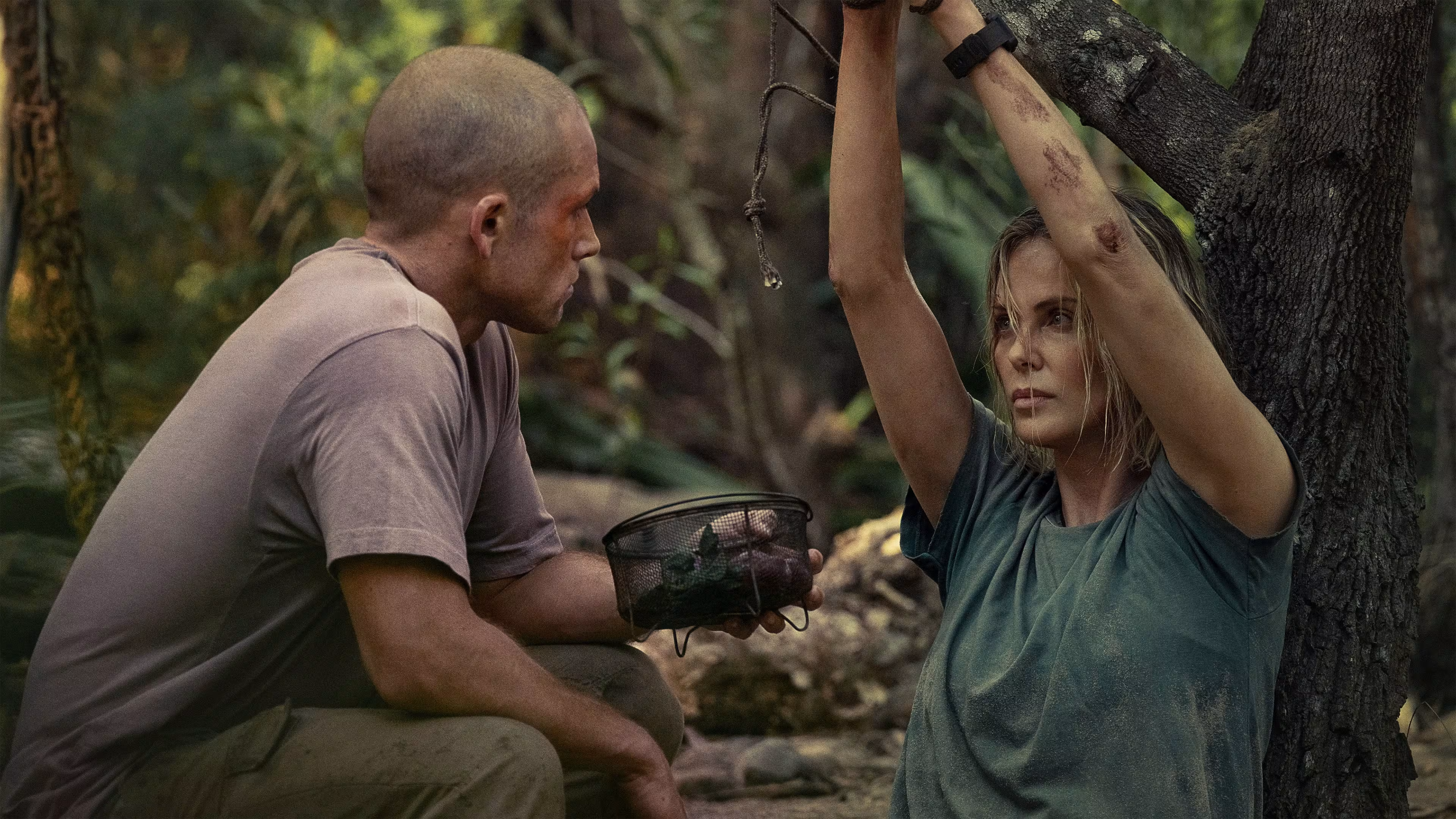 Charlize Theron wearing Nixon Staple in Apex